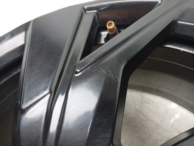 Recambio de llanta para opel astra l (ov5) 1.2 (fphnsl, fphnsr) referencia OEM IAM  9843281580 