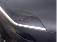 MANDO ELEVALUNAS TRASERO DERECHO 8481012110 