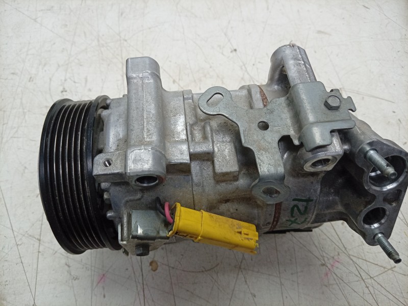 Recambio de compresor aire acondicionado para peugeot 2008 ii (ud_, us_, uy_, uj_, ur_, uc_) 1.2 puretech 100 referencia OEM IAM