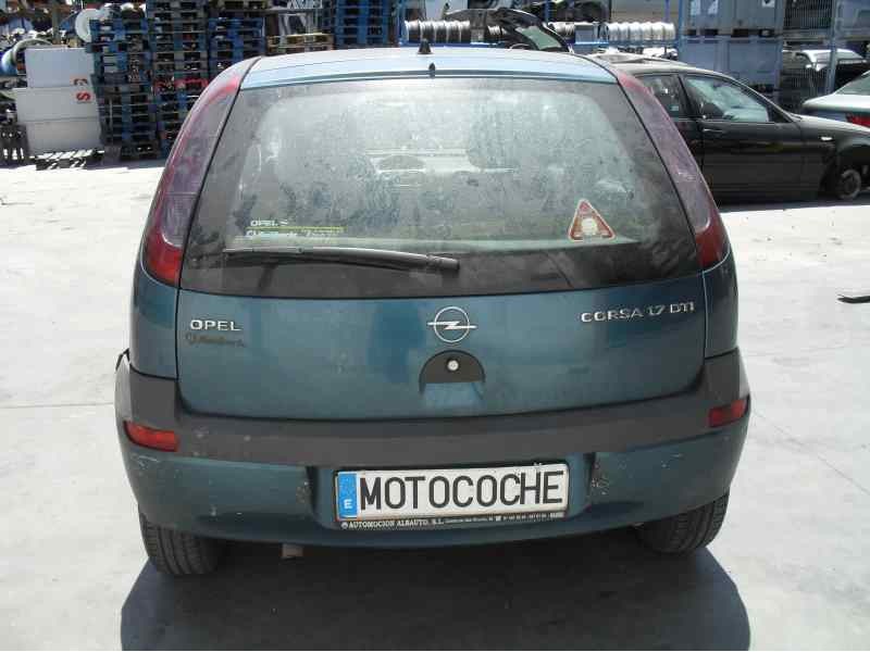 opel corsa c del año 2000