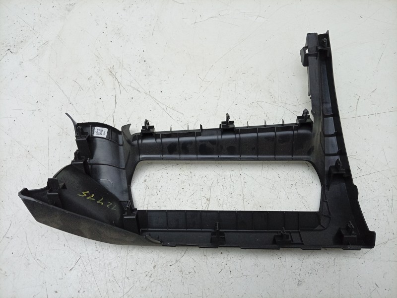 Recambio de moldura para citroën c4 iii (ba_, bb_, bc_) 1.2 puretech 130 (bahnsa, bahnsb) referencia OEM IAM   