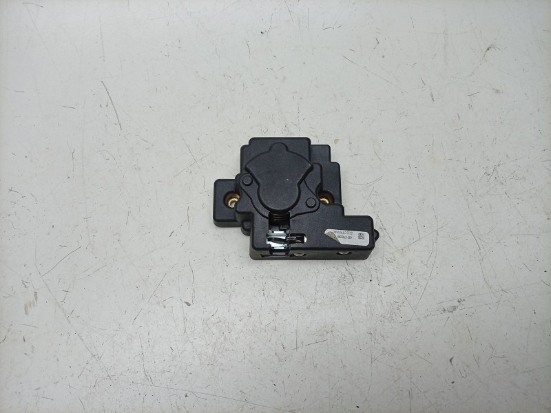 Recambio de cerradura maletero / porton para indian springfield springfield dark horse (t) referencia OEM IAM  4017838 