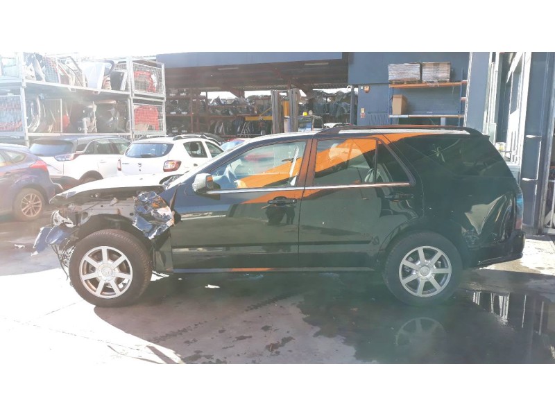 cadillac srx del año 2005