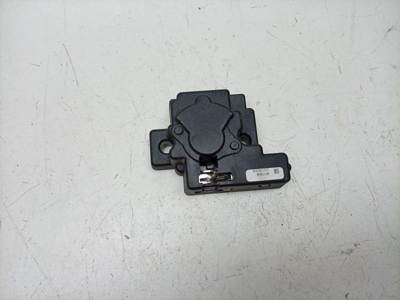 Recambio de cerradura maletero / porton para indian springfield springfield dark horse (t) referencia OEM IAM  4017838 