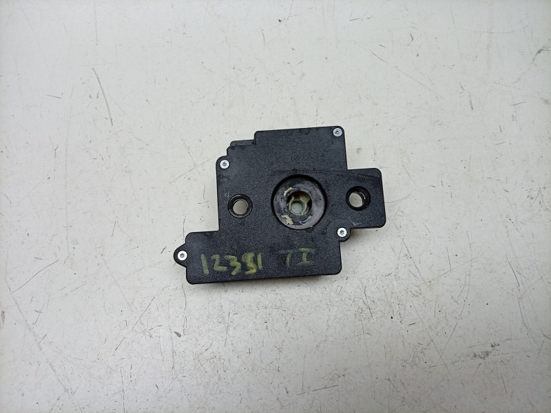 Recambio de cerradura maletero / porton para indian springfield springfield dark horse (t) referencia OEM IAM  4017838 