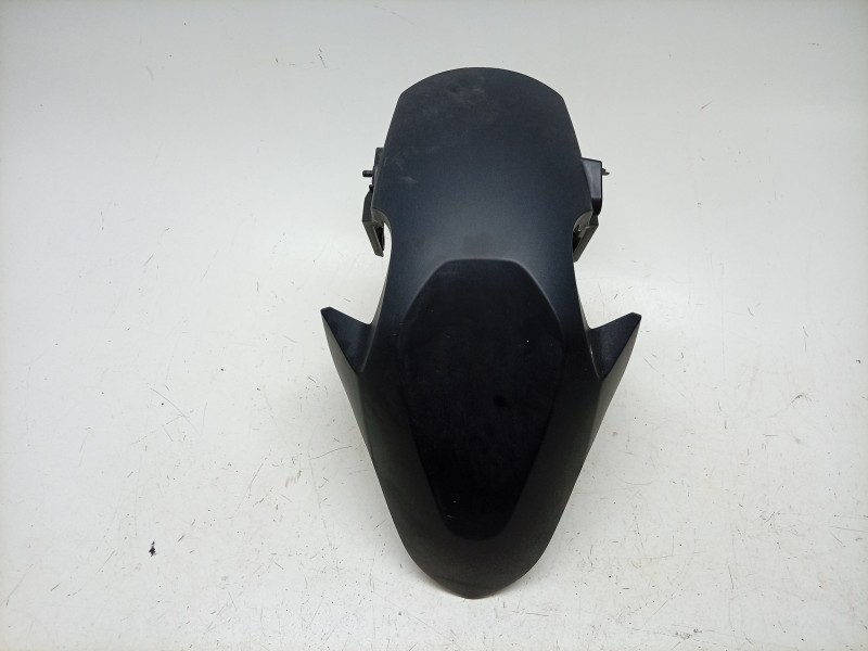 Recambio de guardabarros para honda cb 1000 sp referencia OEM IAM  61101MLBD00 