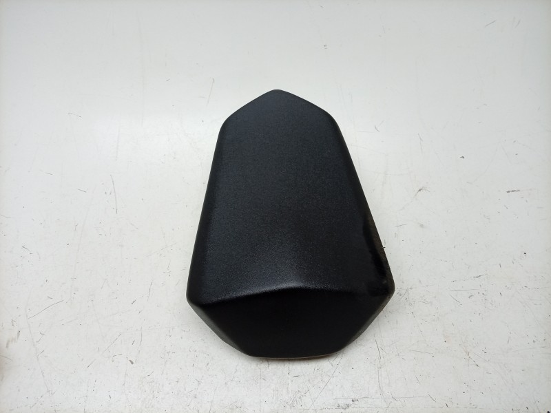 Recambio de asiento trasero para honda cb 1000 sp referencia OEM IAM 77300MKFD41 77300MKFD41 