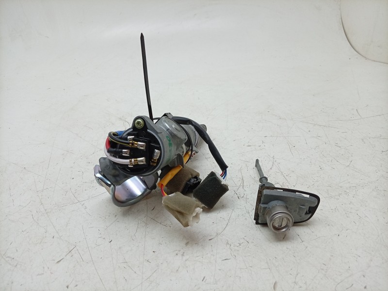 Recambio de conmutador de arranque para ssangyong korando (c300) 1.5 referencia OEM IAM 7102035000 7102035000 