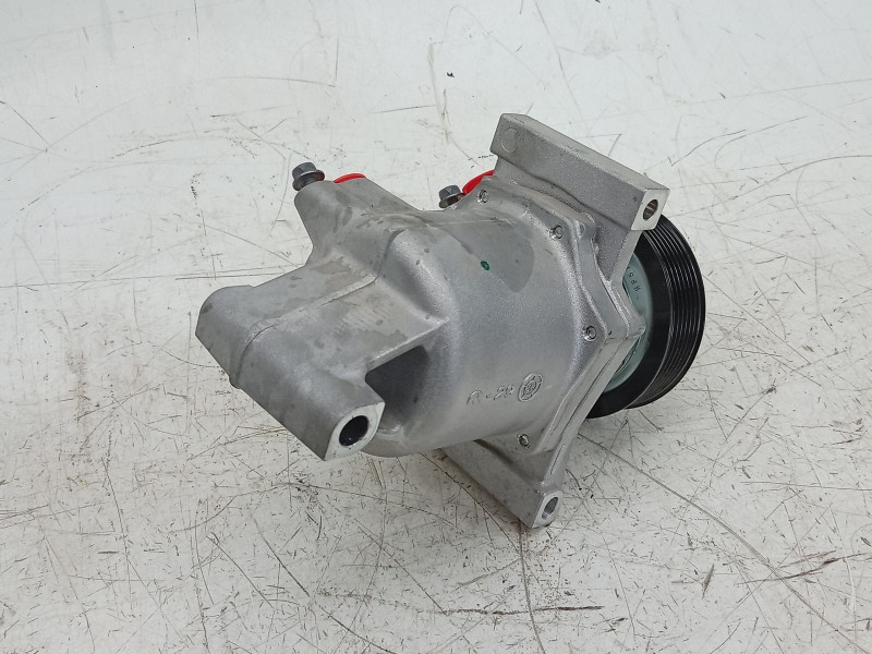 Recambio de compresor aire acondicionado para dacia sandero iii 1.0 tce 90 eco-g referencia OEM IAM  926008469R 