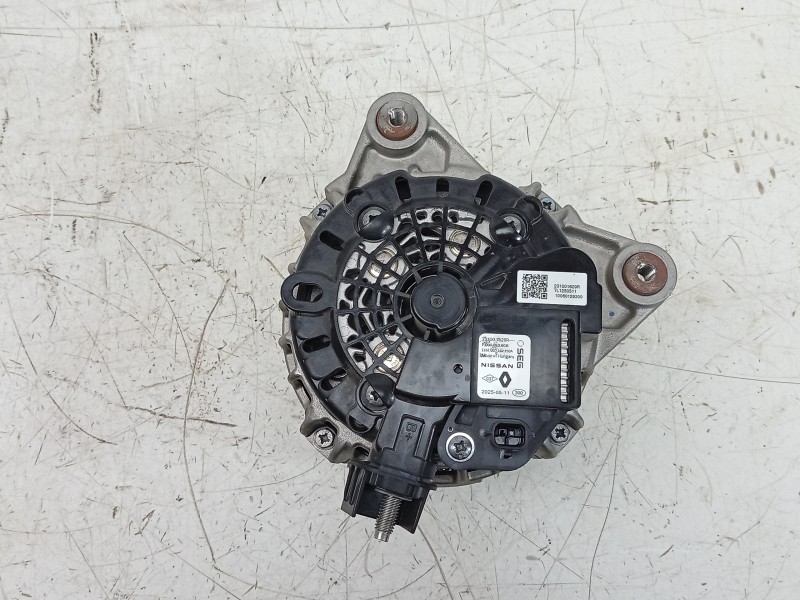 Recambio de alternador para dacia sandero iii 1.0 tce 90 eco-g referencia OEM IAM  231001629R 