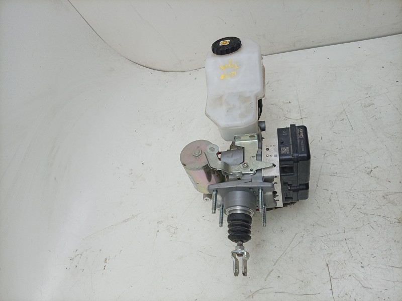 Recambio de bomba freno para toyota rav 4 v (_a5_, _h5_) 2.5 hybrid awd (axap54) referencia OEM IAM 4705042201 4720042G00 