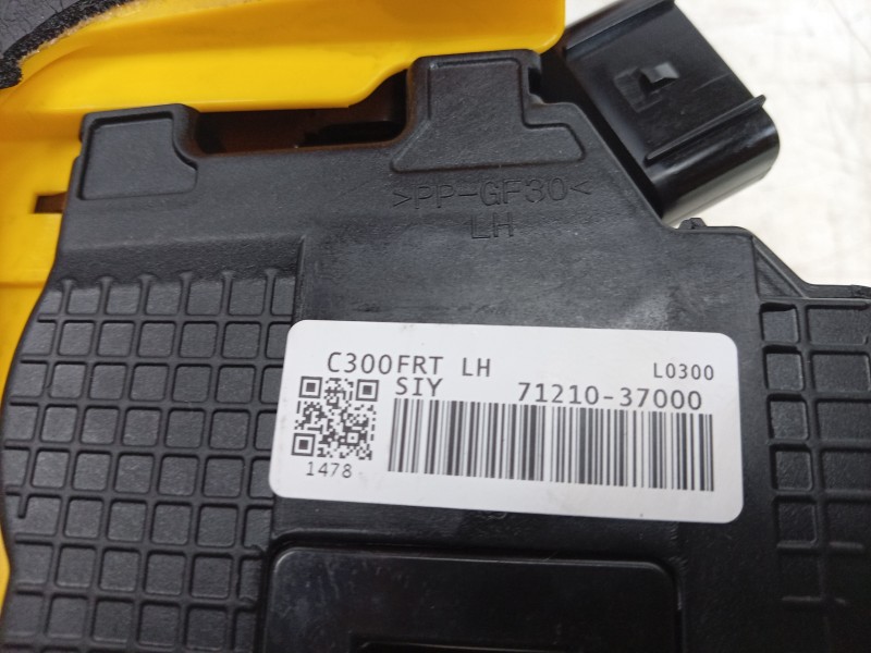 Recambio de cerradura puerta delantera izquierda para ssangyong korando (c300) 1.5 referencia OEM IAM  7121037000 
