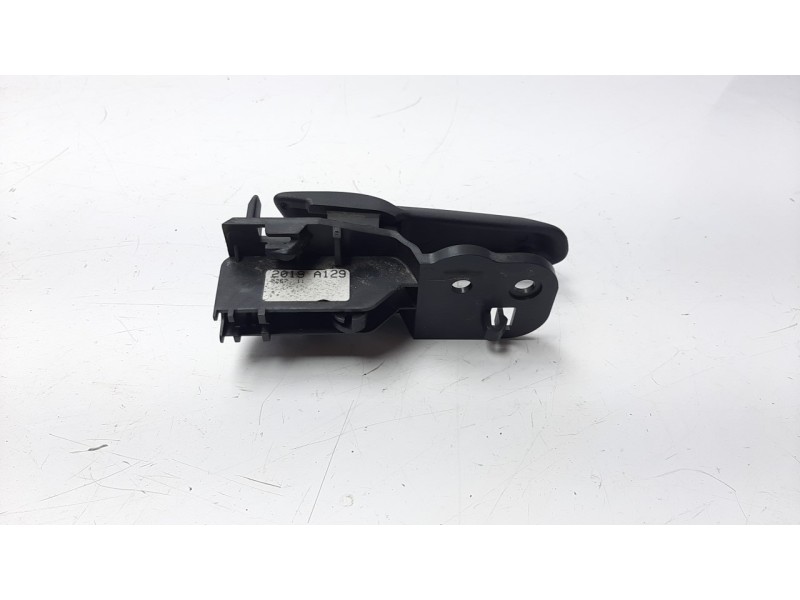 Recambio de maneta interior delantera derecha para iveco daily furgón 2.3 diesel referencia OEM IAM 5801834162  