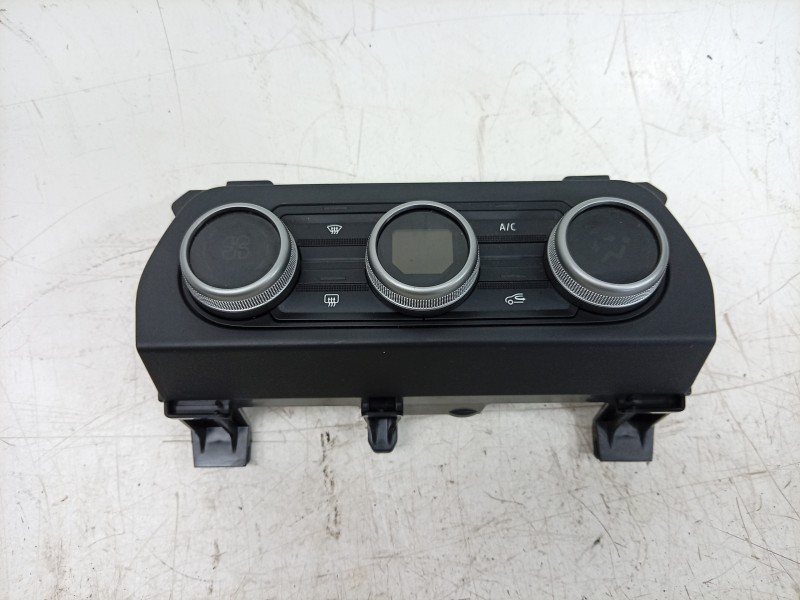 Recambio de mando calefaccion / aire acondicionado para dacia sandero iii 1.0 tce 90 eco-g referencia OEM IAM  275006270R 