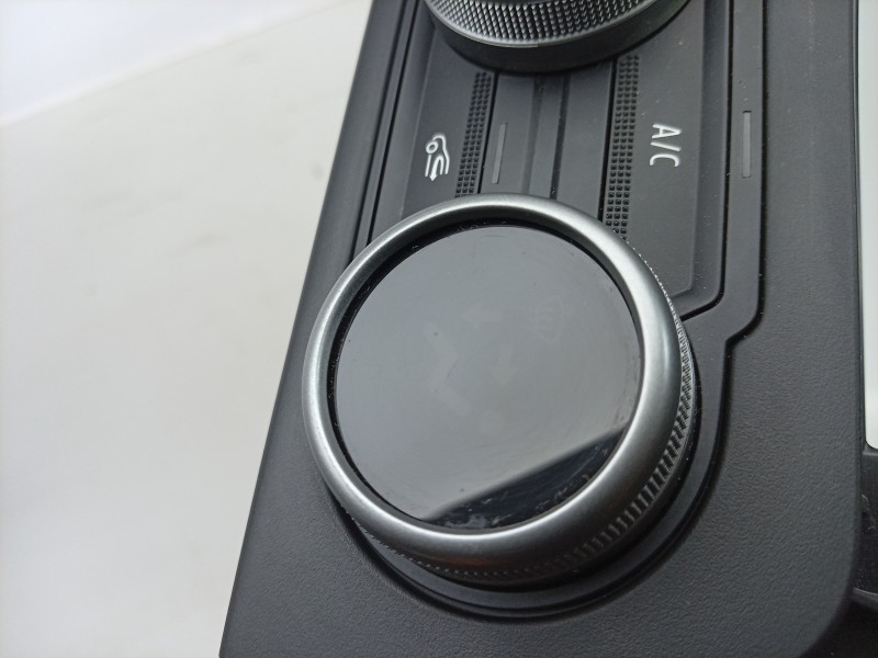 Recambio de mando calefaccion / aire acondicionado para dacia sandero iii 1.0 tce 90 eco-g referencia OEM IAM  275006270R 