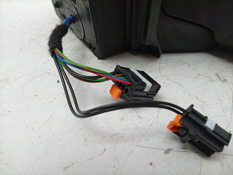 Recambio de retrovisor derecho para opel corsa f (p2jo) 1.2 (68) referencia OEM IAM  983769799V 1051756011/PG3307323/27057062/23