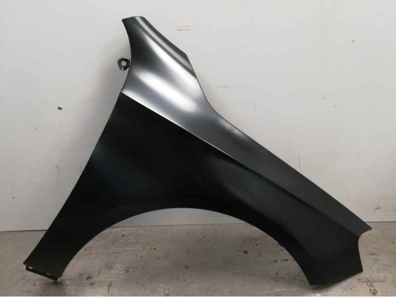 Recambio de aleta delantera derecha para mercedes-benz clase a (w176) referencia OEM IAM  1768810201 109143611/2252522/ME3283013