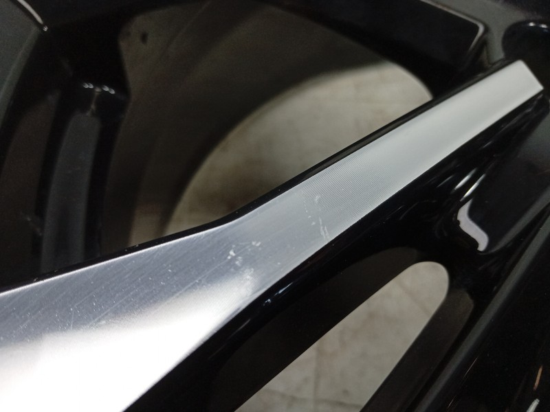 Recambio de llanta para peugeot 2008 ii (ud_, us_, uy_, uj_, ur_, uc_) 1.2 puretech 100 referencia OEM IAM  98281860XY 