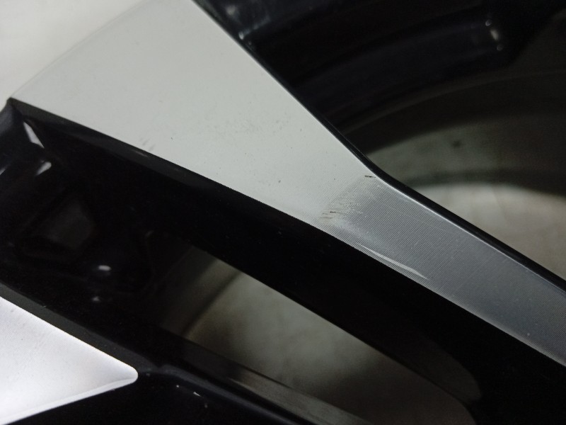 Recambio de llanta para peugeot 2008 ii (ud_, us_, uy_, uj_, ur_, uc_) 1.2 puretech 100 referencia OEM IAM  98281860XY 