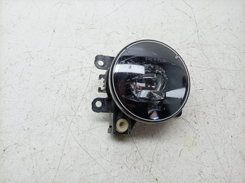 Recambio de faro antiniebla izquierdo para renault captur i (j5_, h5_) 0.9 tce 90 referencia OEM IAM  261555538R 10118120006/550