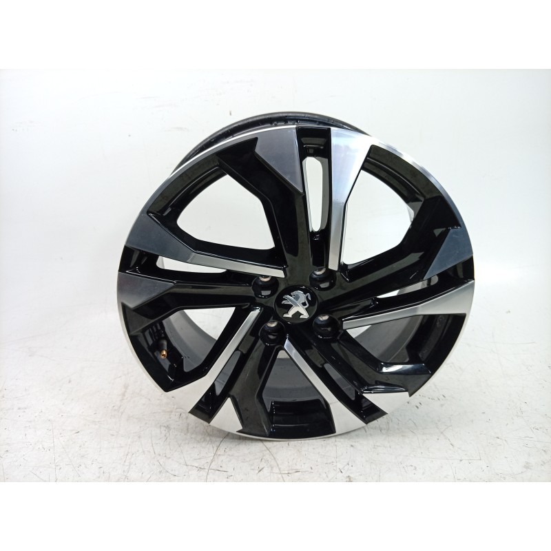 Recambio de llanta para peugeot 2008 ii (ud_, us_, uy_, uj_, ur_, uc_) 1.2 puretech 100 referencia OEM IAM  9828186080 