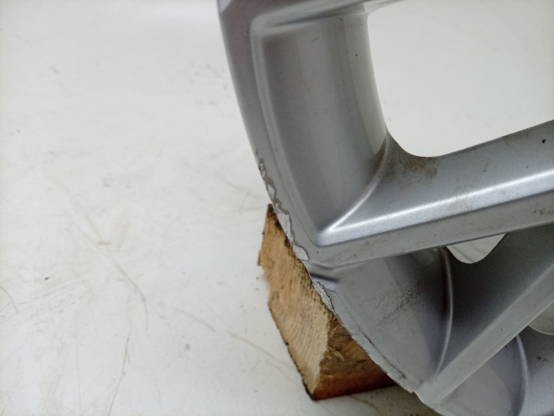 Recambio de llanta para seat ibiza v (kj1, kjg) 1.0 tsi referencia OEM IAM  6F0601025M 