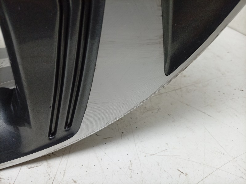 Recambio de llanta para hyundai kona (os, ose, osi) 1.6 gdi hybrid referencia OEM IAM  52910CM100 