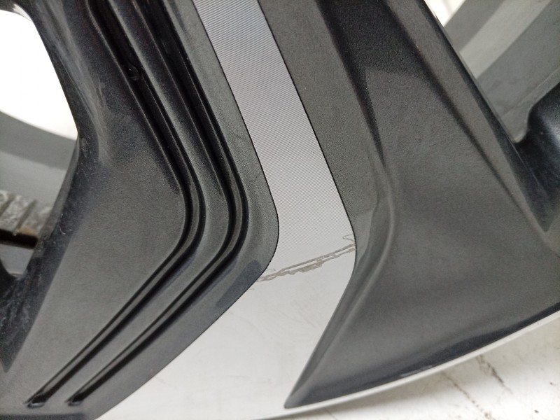 Recambio de llanta para hyundai kona (os, ose, osi) 1.6 gdi hybrid referencia OEM IAM  52910CM100 