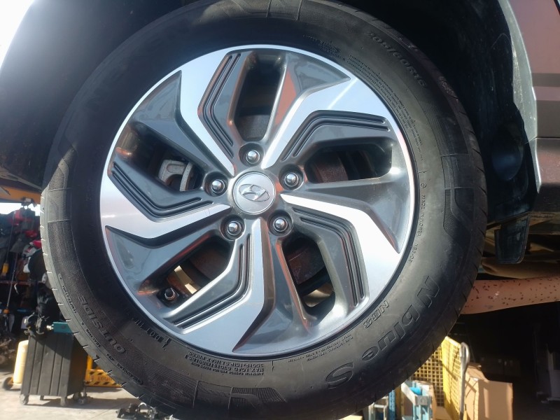 Recambio de llanta para hyundai kona (os, ose, osi) 1.6 gdi hybrid referencia OEM IAM  52910CM100 