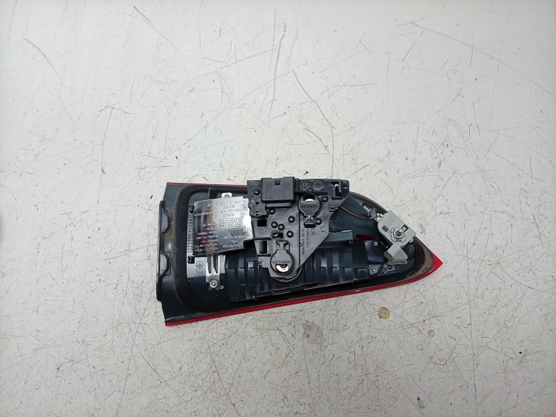 Recambio de piloto trasero izquierdo interior para bmw x1 (f48) sdrive 18 d referencia OEM IAM  63217350697 