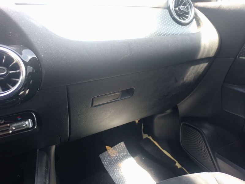 Recambio de guantera para mercedes-benz eqa (h243) eqa 250+ (243.702) referencia OEM IAM   