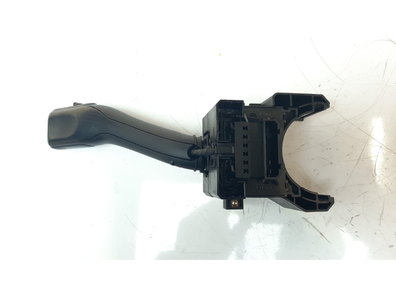 Recambio de mando limpia para volkswagen golf iv berlina (1j1) 1.9 tdi referencia OEM IAM 4B0953503H  