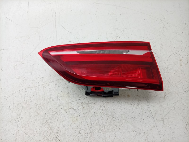 Recambio de piloto trasero derecho interior para bmw x1 (f48) sdrive 18 d referencia OEM IAM  63217350698 103F06381776