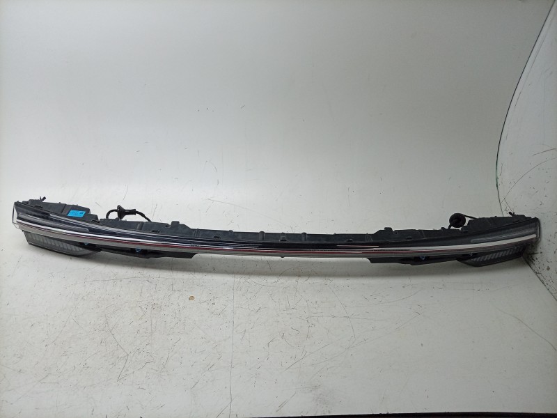 Recambio de piloto trasero central para mg hs (as23) 1.5 ehs hybrid (csa6463) referencia OEM IAM  11644508 