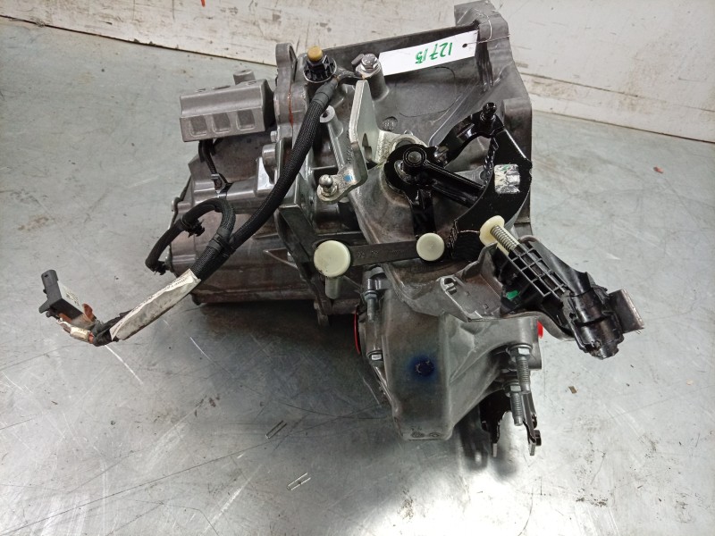 Recambio de caja cambios para opel crossland x / crossland (p17, p2qo) 1.2 (75) referencia OEM IAM  20V247 