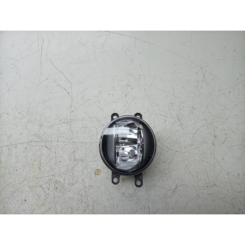 Recambio de faro antiniebla derecho para suzuki across (a5z_) 2.5 hybrid referencia OEM IAM  8122048051 1360101/TY7004414/369010