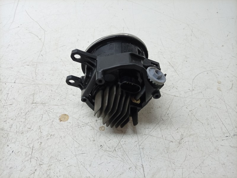 Recambio de faro antiniebla derecho para suzuki across (a5z_) 2.5 hybrid referencia OEM IAM  8122048051 1360101/TY7004414/369010