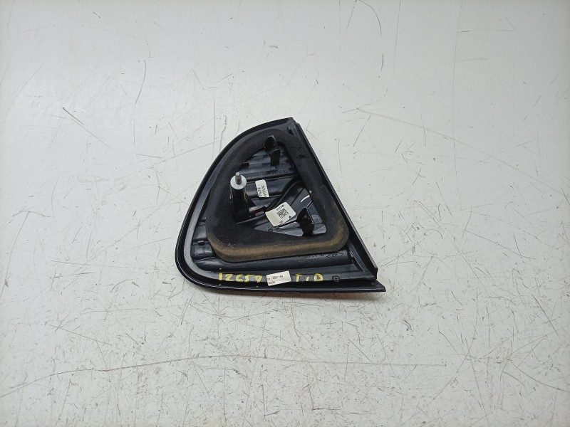 Recambio de piloto trasero derecho interior para renault captur i (j5_, h5_) 0.9 tce 90 referencia OEM IAM  265508073R 104LLM691