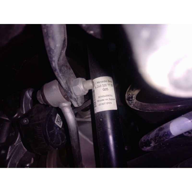 Recambio de amortiguador trasero izquierdo para mercedes-benz eqa (h243) eqa 250+ (243.702) referencia OEM IAM   