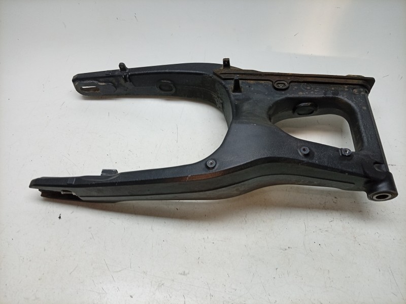 Recambio de basculante para honda cb 1000 sp referencia OEM IAM  52200MLLD00 