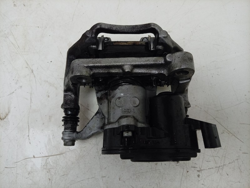 Recambio de pinza de freno trasera derecha para nissan qashqai iii (j12) 1.3 dig-t referencia OEM IAM  440016RA0B 