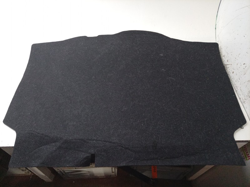 Recambio de alfombra maletero para mazda 2 hatchback (dl, dj) 1.5 skyactiv-g referencia OEM IAM  DB5J6881X 