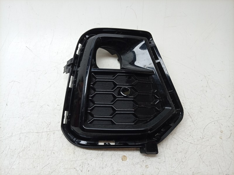 Recambio de rejilla delantera para suzuki across (a5z_) 2.5 hybrid referencia OEM IAM  5212742251 