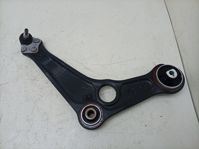 Recambio de brazo suspension inferior delantero derecho para renault espace v (jr_) 1.6 dci 160 referencia OEM IAM  545043778R 