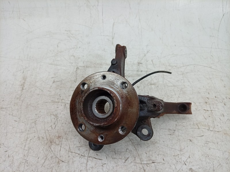 Recambio de mangueta delantera derecha para dacia sandero iii 1.0 tce 90 eco-g referencia OEM IAM  400146417R 