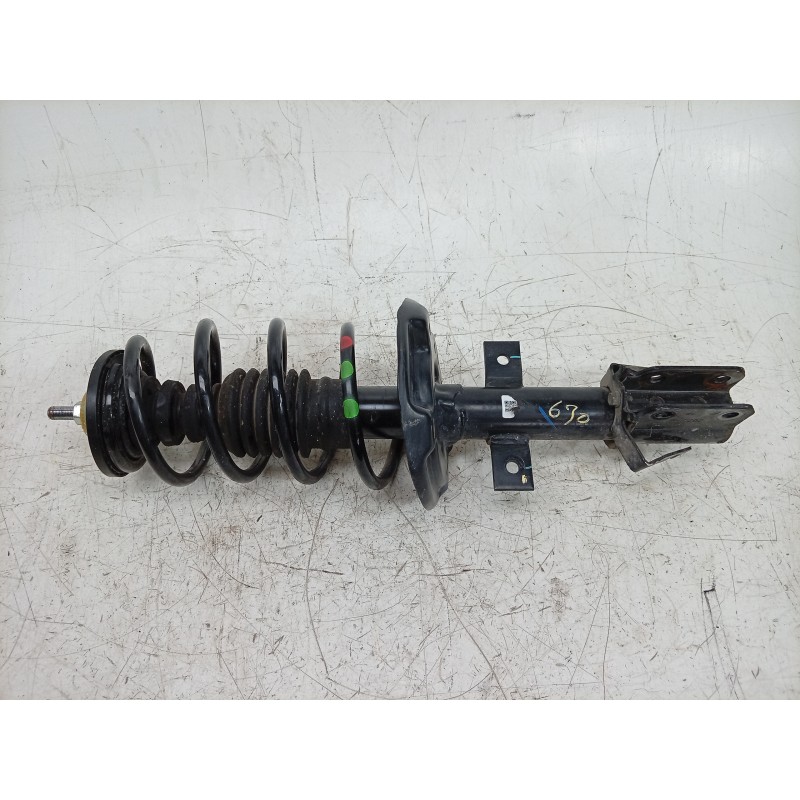 Recambio de amortiguador delantero derecho para dacia sandero iii 1.0 tce 90 eco-g referencia OEM IAM  543026804R 