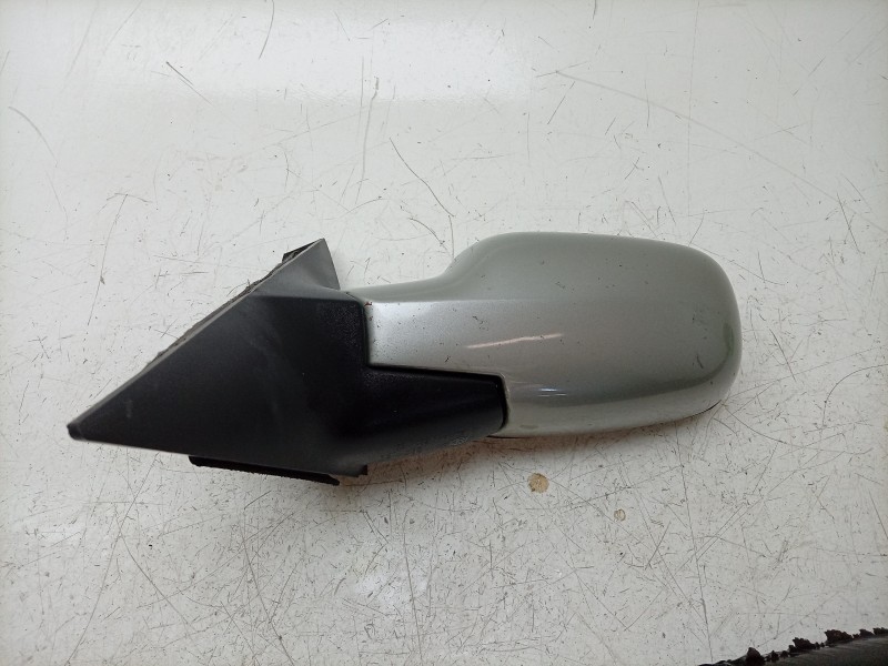 Recambio de retrovisor izquierdo para renault scénic ii (jm0/1_) 1.9 dci (jm14) referencia OEM IAM  7701055999 