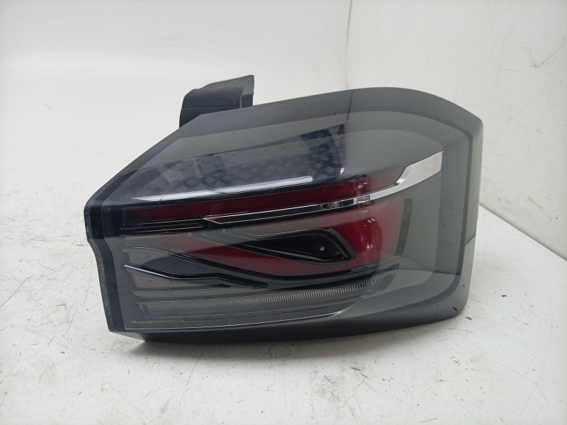 Recambio de piloto trasero derecho para ebro s400 hybrid referencia OEM IAM  605001571AA 