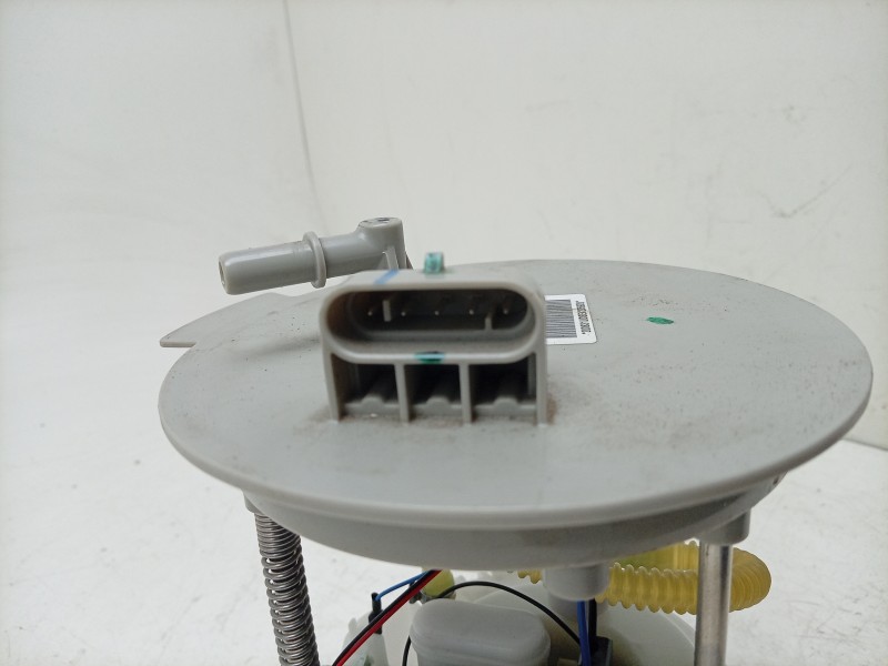 Recambio de bomba combustible para ebro s400 hybrid referencia OEM IAM  155000420AA 