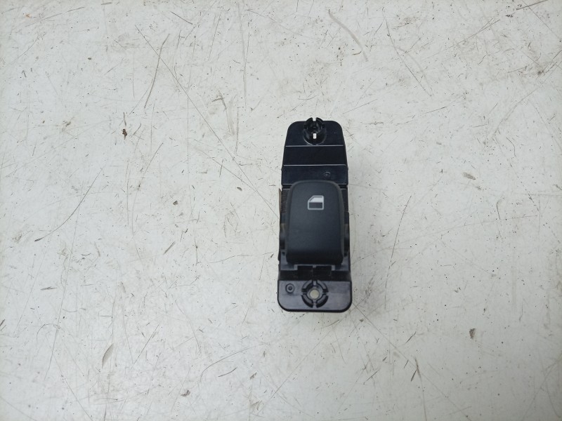 Recambio de mando elevalunas trasero izquierdo para hyundai kona (os, ose, osi) 1.6 gdi hybrid referencia OEM IAM  93580J9000 